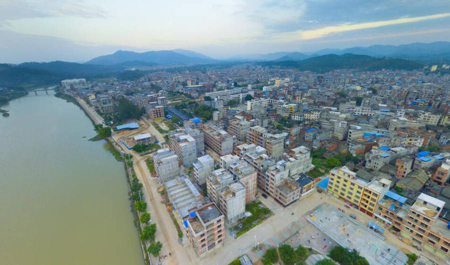 广西省南宁市各乡镇人口_广西省南宁市的龙黎英