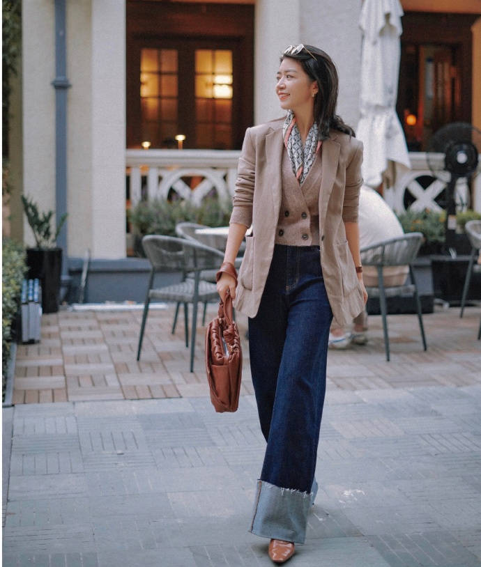 风衣|只会羡慕三木博主的会穿？秋天这3套穿搭又美又知性，你穿也可以