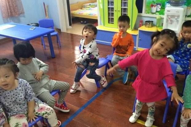 收拾书包的视频幼儿园 b076c1d6a2e4452b91e55136120d7ea6.jpeg