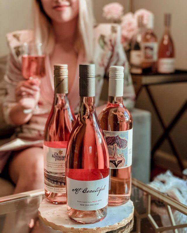 吉姆·默里|威士忌圣经惹争议，是物化女性，打压言论自由还是女性话题营销？