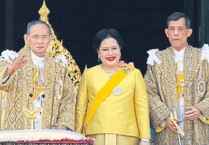 亚洲最美王后诗丽吉,泰国王室幕后掌权人,88岁高龄不