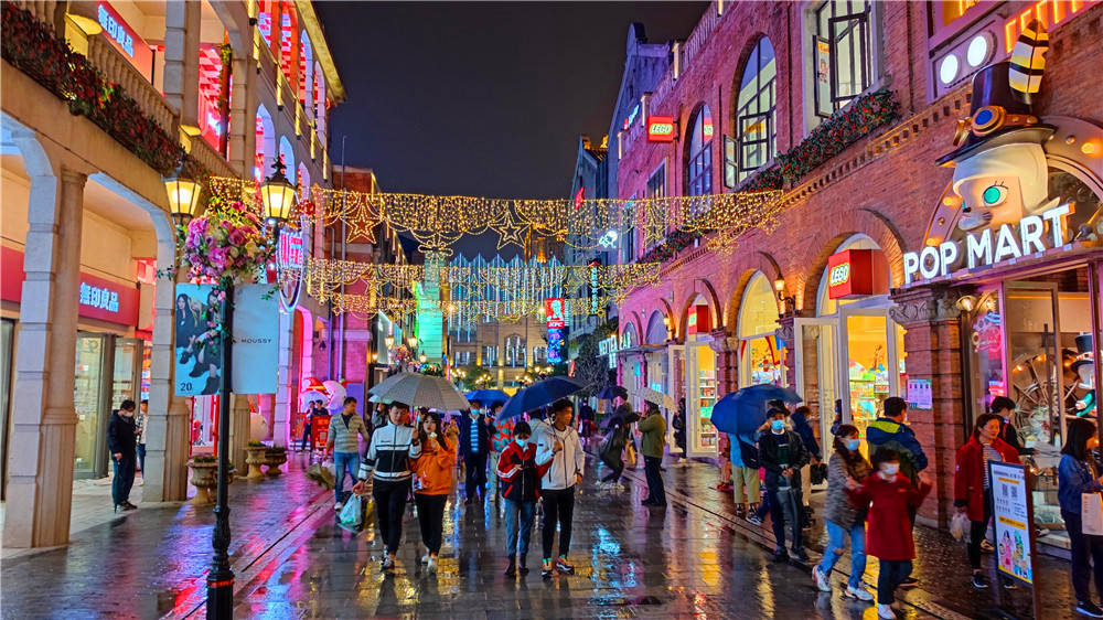 惠游湖北·冒雨夜游楚河汉街步行街_武汉