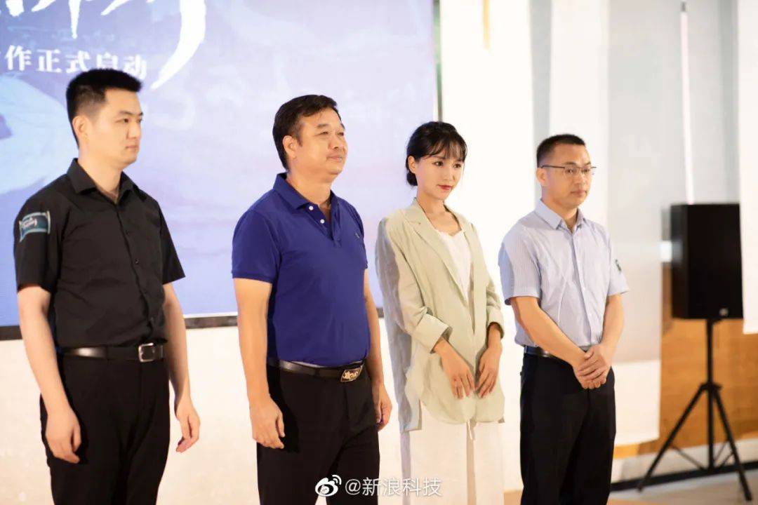 人生|李佳琦正式宣布分手：再见了，亲爱的！