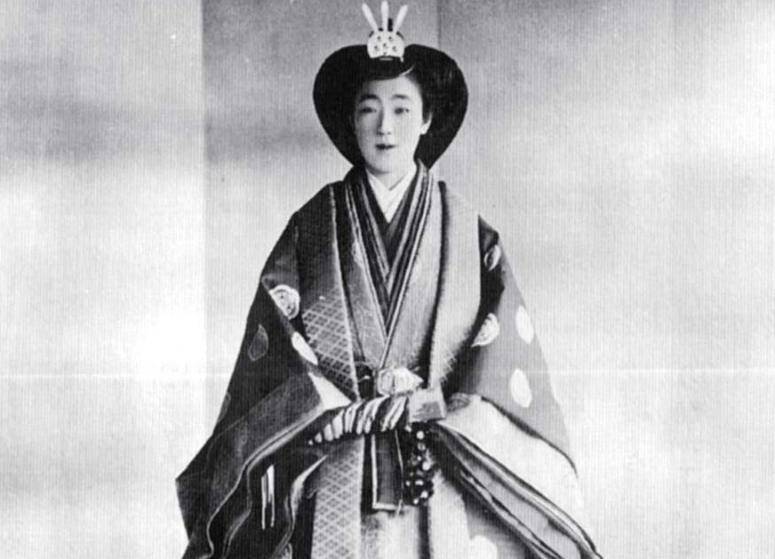 日本香淳皇后基因强大，子孙后代都是小眼睛，王妃们再美也没用_搜狐网