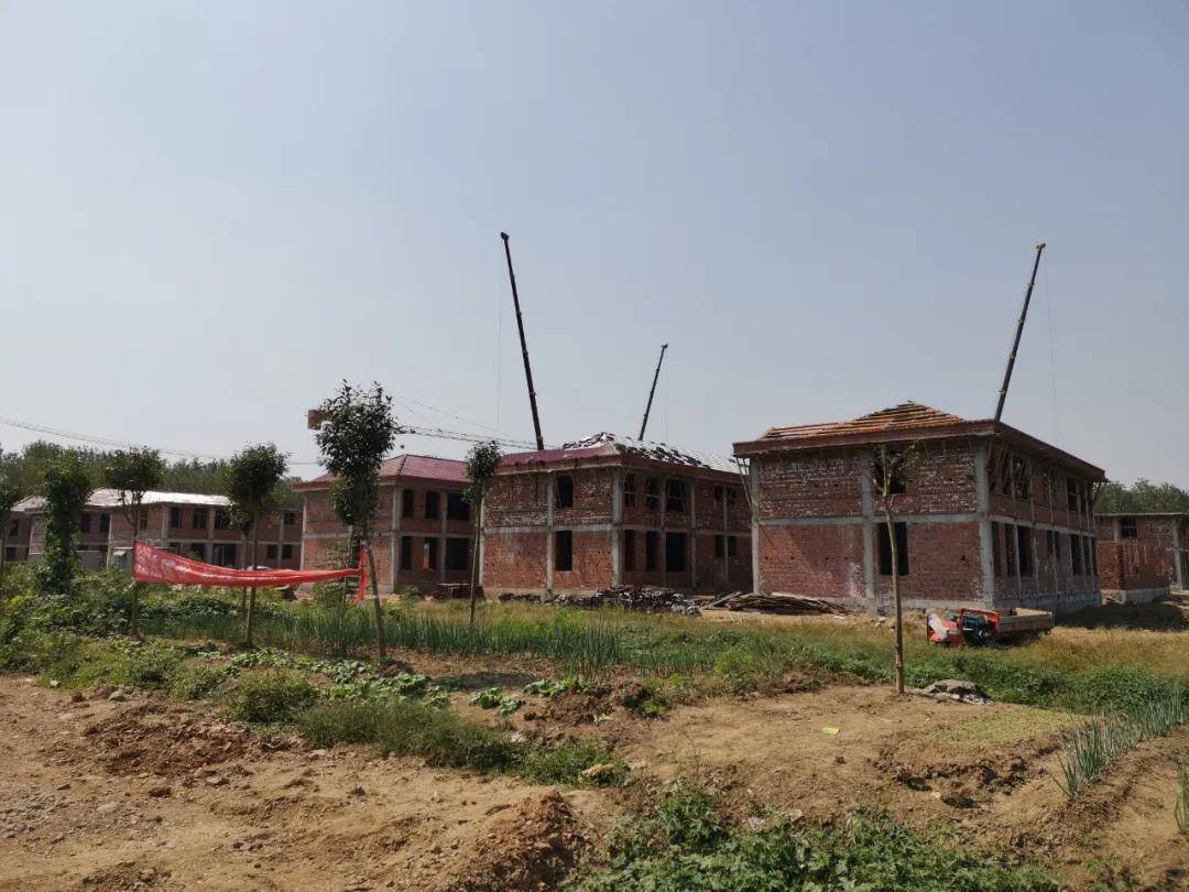 赣榆赣马镇新石村新型农村社区最新进展,几十栋别墅主体工程竣工