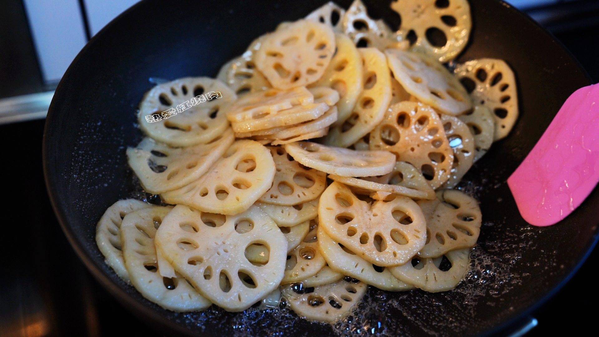 藕片|吃着甜甜的嚼着有韧性，可以用手捏着吃没想到藕还能这么做