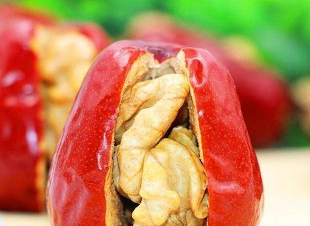 保护胃粘膜的有哪些食物 d87de65021d4452bb4b9f2a22fdba4b1.jpeg