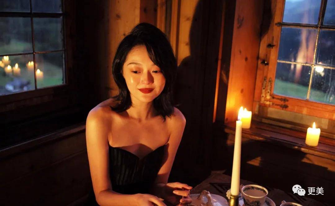 氛围|虞书欣又作出新高度，学晚晚艳压高圆圆，居然没输？