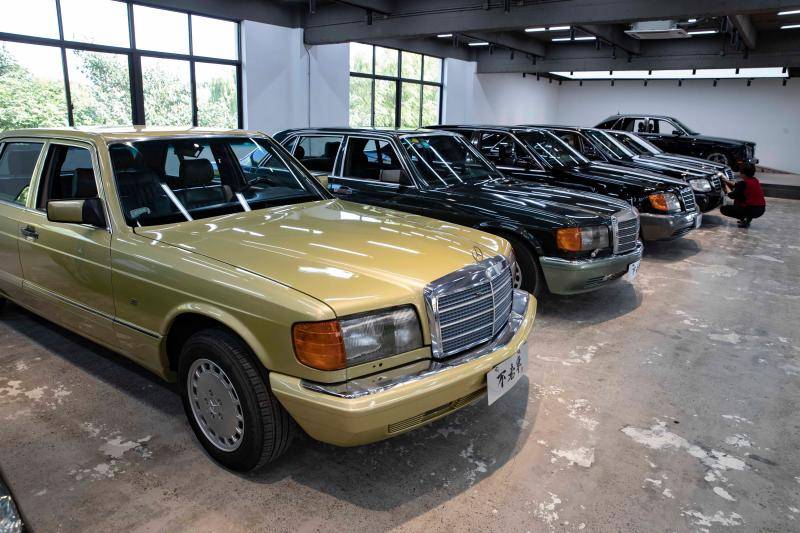 上海闵行现200多辆老车 私人收藏比拼"汽车博物"