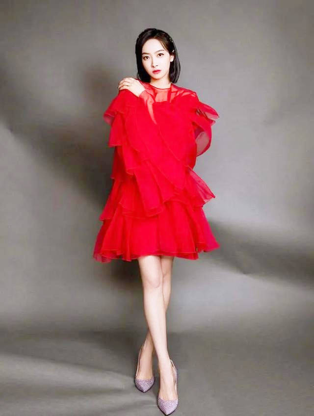 金鹰女神2020虞书欣_“金鹰女神”名次更新,虞书欣掉到第三名,谭松韵逆