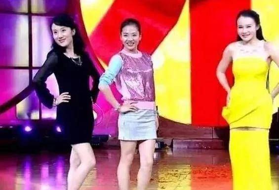 拳王邹市明为冉莹颖庆生,晒娇妻美照,却管她叫兄弟