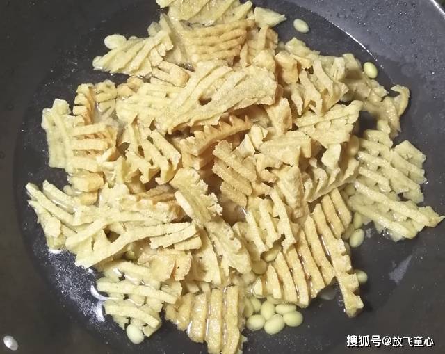 经验教程|家常乱炖豆腐，好吃有窍门，做时多放一味料，鲜香味美，开胃下饭