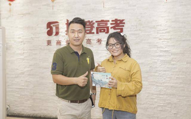 捷登|全国第71名被华中师范录取！捷登学子：找到学习信心是关键！
