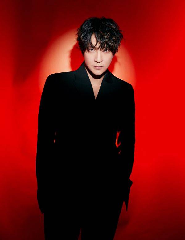 薛之谦|谁还敢说薛之谦是帅哥？看他素颜后的脸，连黄渤都比不上