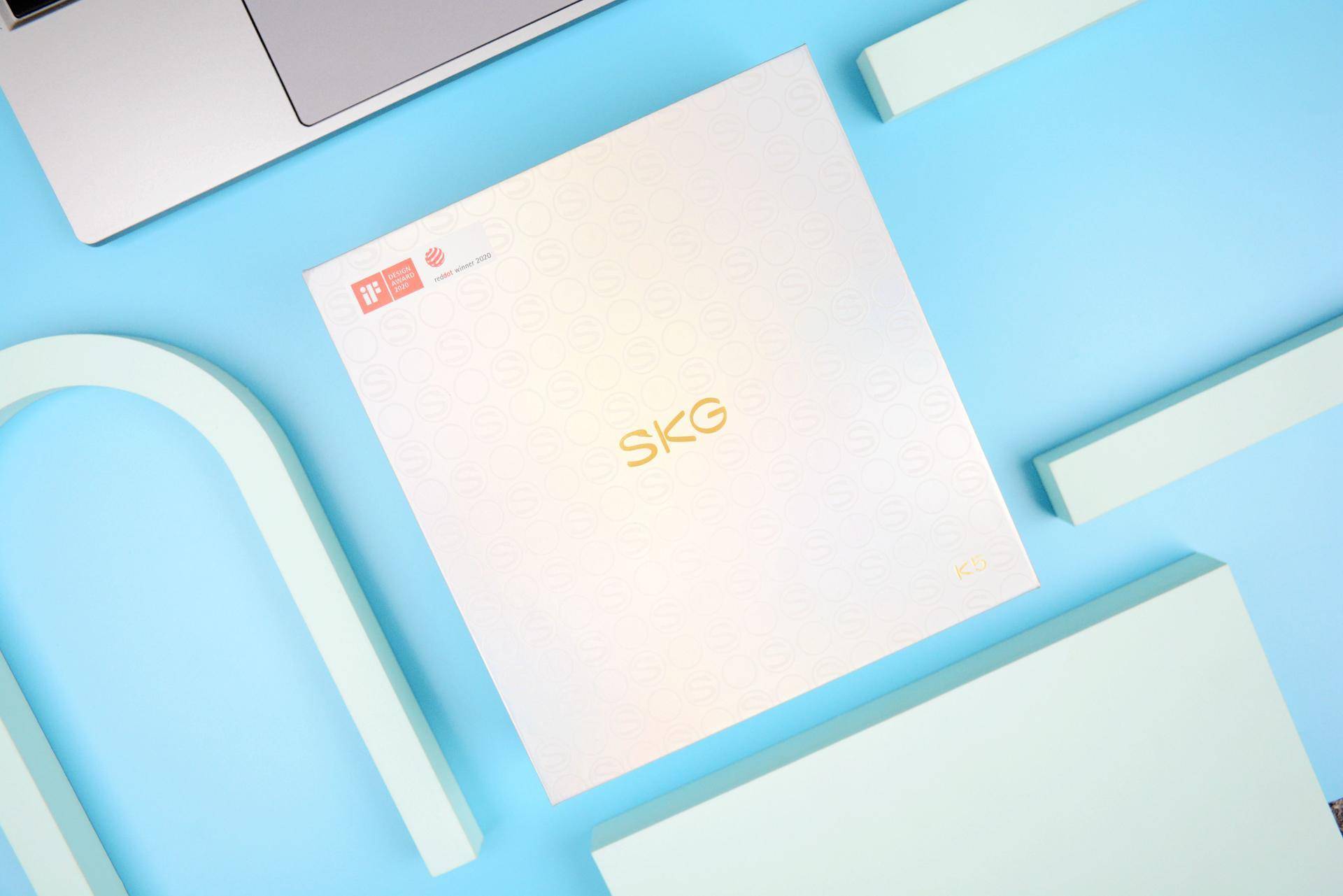 业内|为什么一定要买一个颈椎按摩仪？业内顶级SKG K5评测，效果显著！