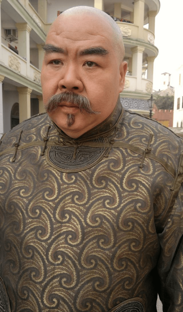 两鬓斑白是什么病 fcc53792c7b74ab69532e06456b3853d.png