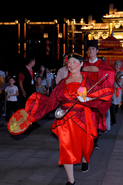 接亲排球游戏,传统婚俗中的欢乐新篇接亲排球游戏叫什么