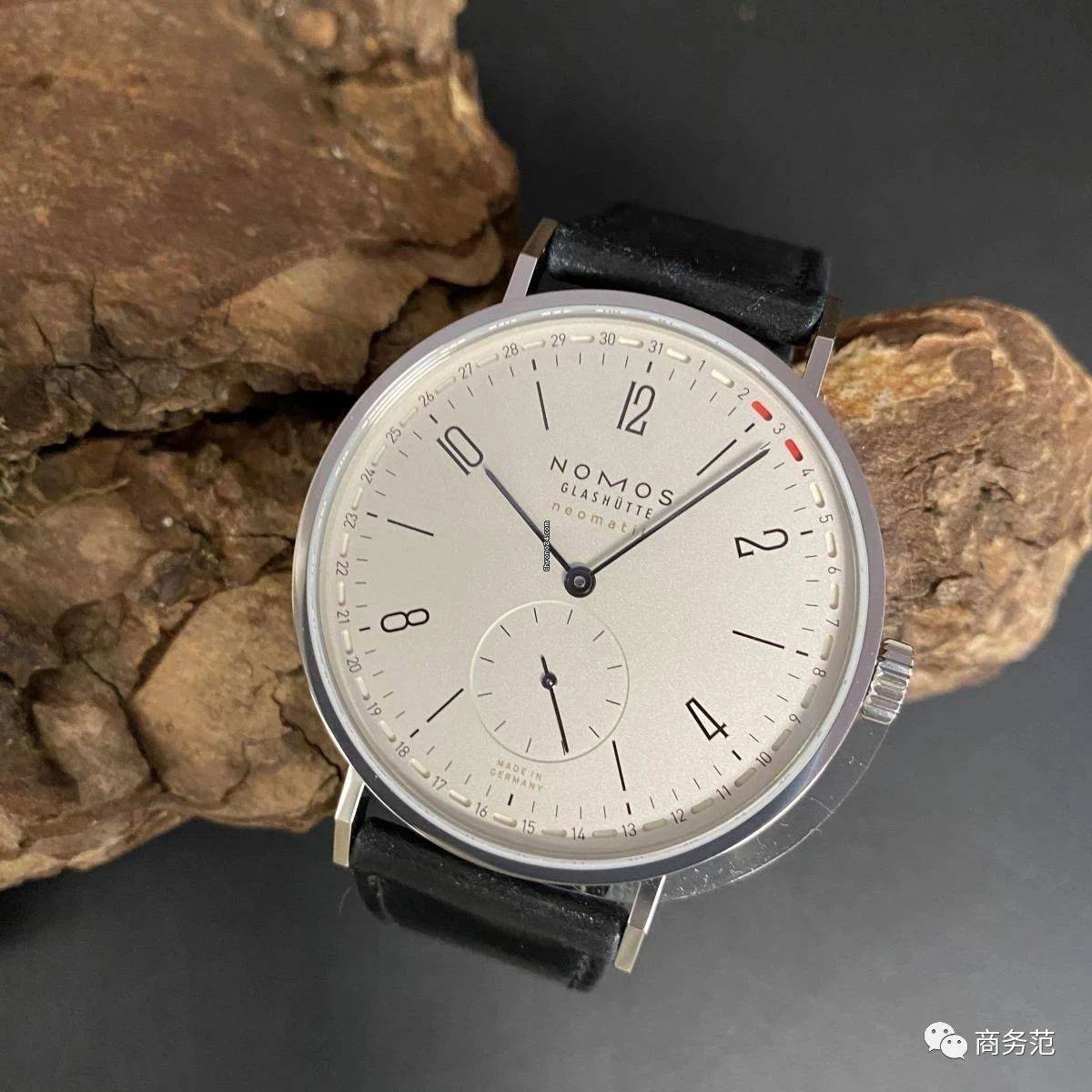 公价|2万预算，职场男买什么表？