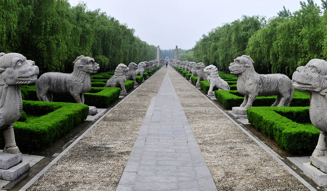 它是由古代帝王所建的,也就是明太祖朱元璋,但其皇陵却是他为其父母和