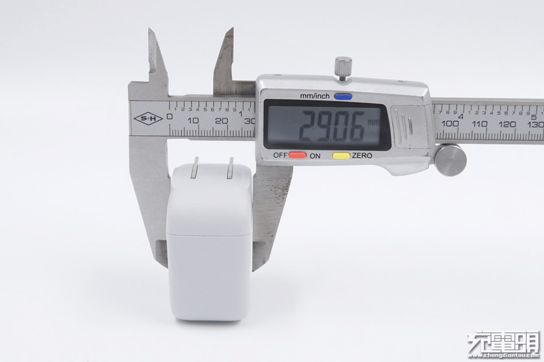 设计|拆解报告：UIBI柚比30W 1A1C氮化镓快充充电器