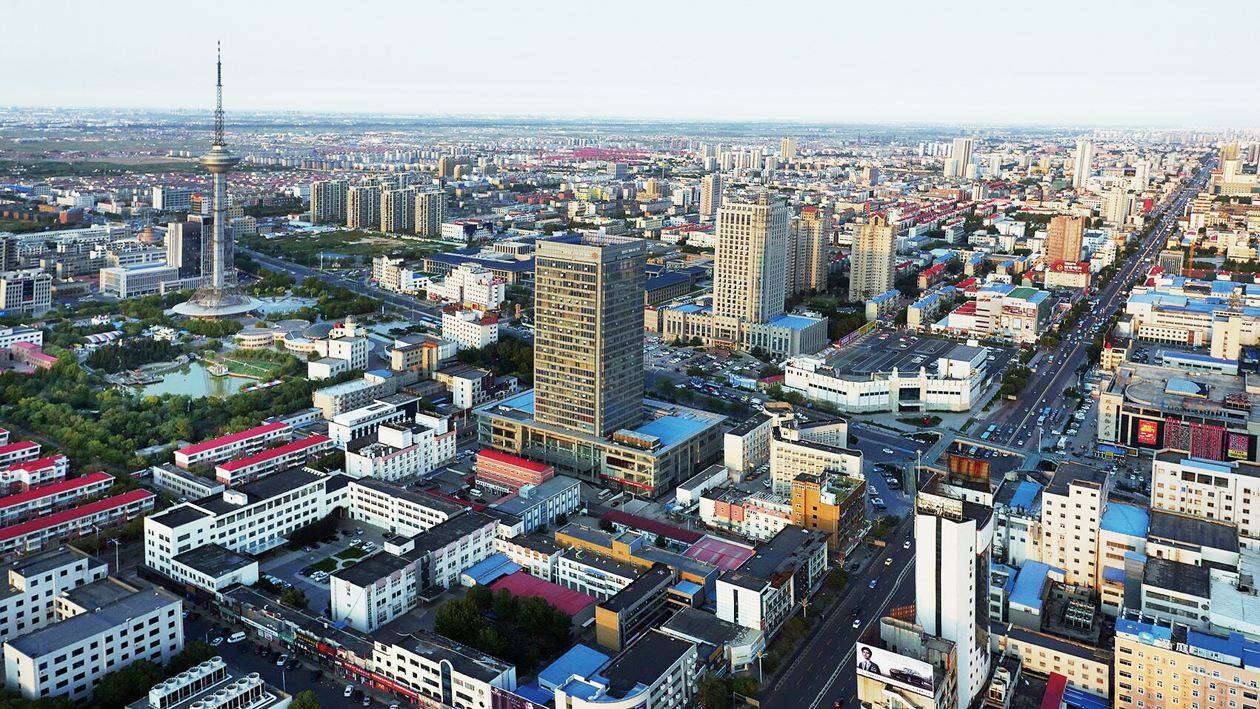 威海人均gdp_威海职业学院宿舍