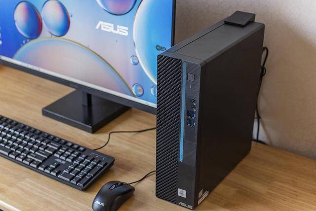 测评盘点|如此另类的华硕碉堡T09商用台式电脑，职场小白也能徒手升级