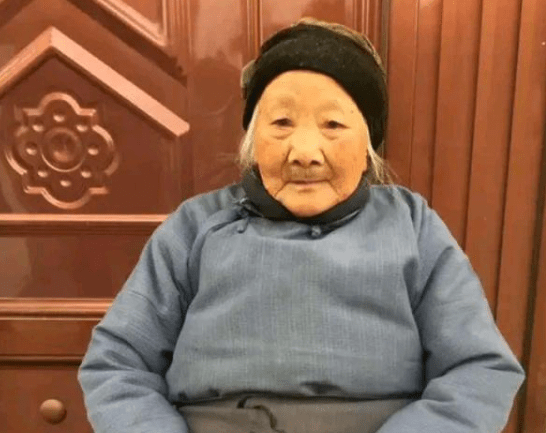 浙江最长寿老人出生于清代 一家人都拥有长寿基因！