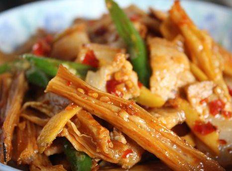 炒肉丝需要哪些食材 23999797cc984ecb933797cf90fec3bf.jpeg