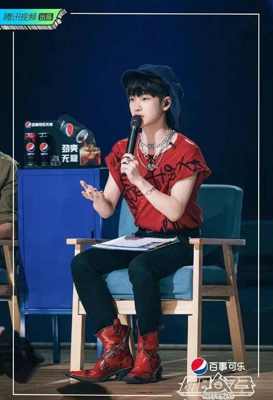 热巴|从千年狐狸脸到总攻2.0，热巴这是把自己的变美秘籍告诉了好闺蜜？