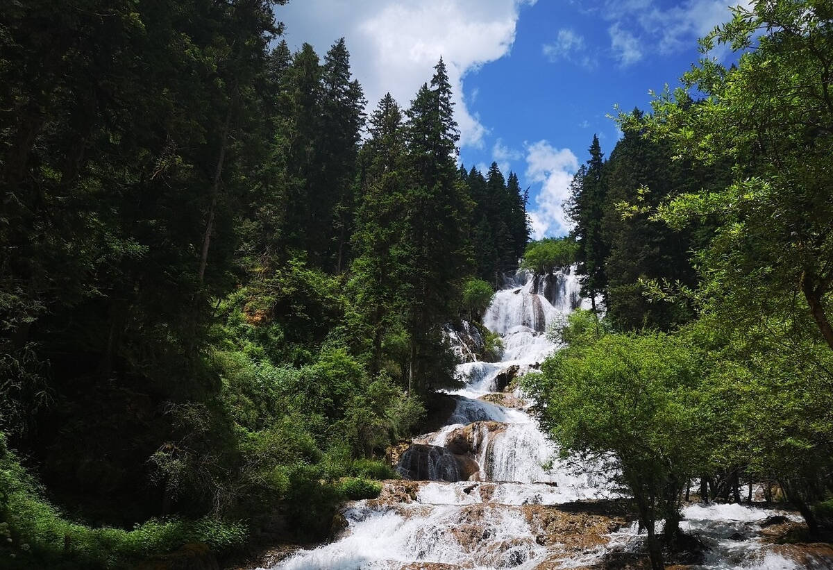 链上旅游,人间瑶池"四川黄龙超详细旅游攻略,不容错过