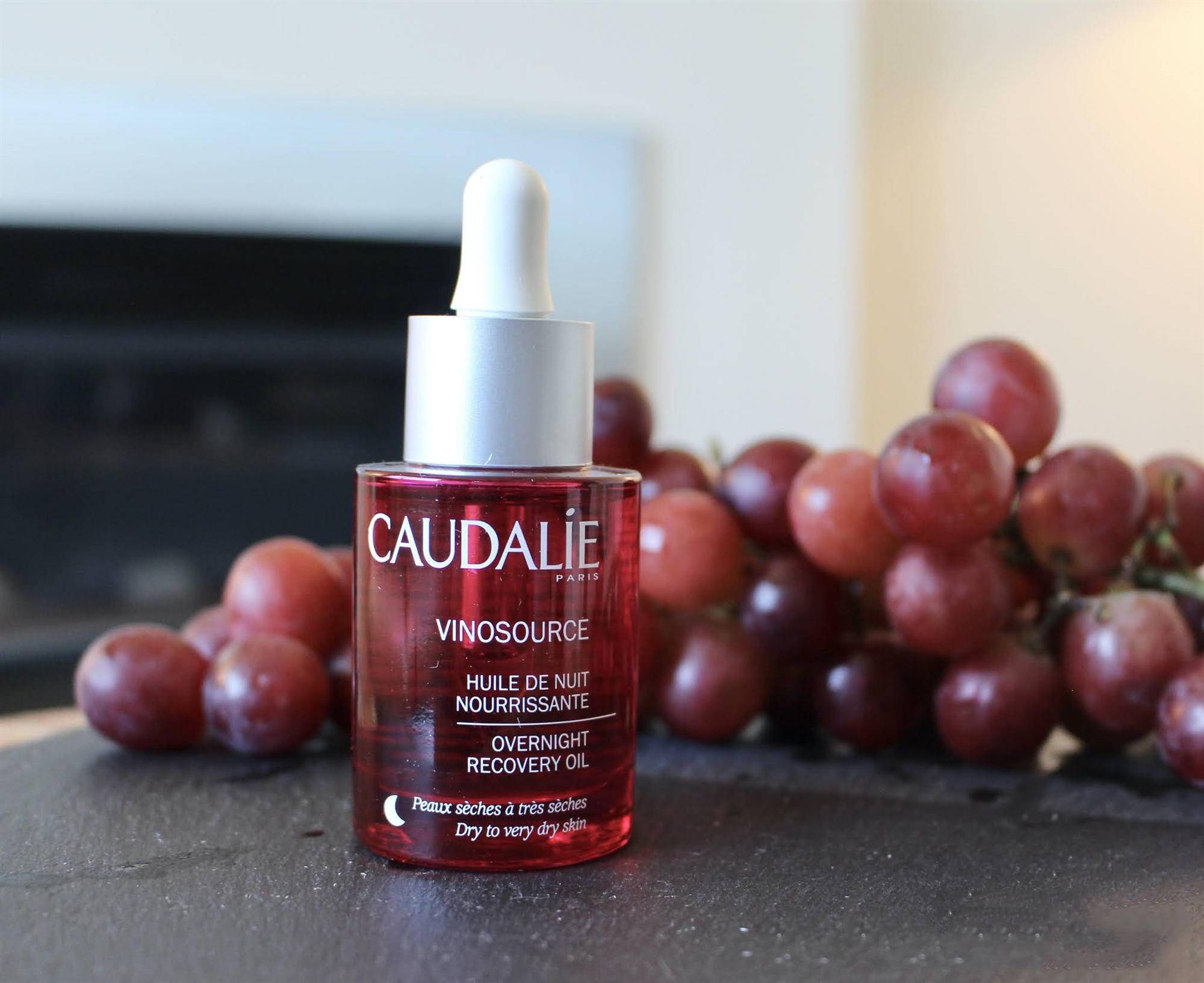 肌肤|护肤油真的很有油吗？抹油真的很快乐，特别是在现在