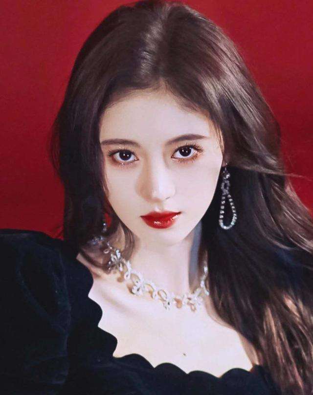 如何把脸p对称 0878e71e049b474ca7dbd122d1673d06.jpeg