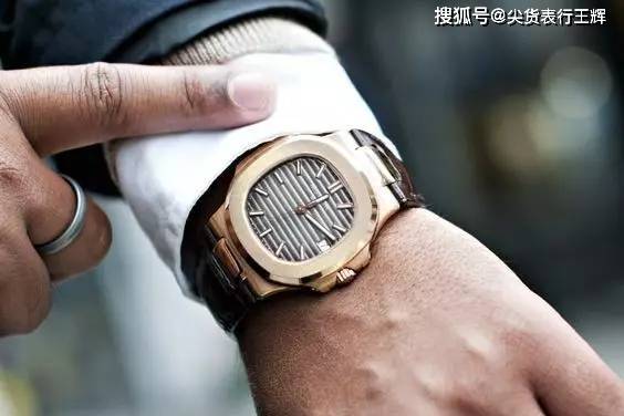 双十一买表正划算，三款超火男士腕表盘点_鹦鹉螺