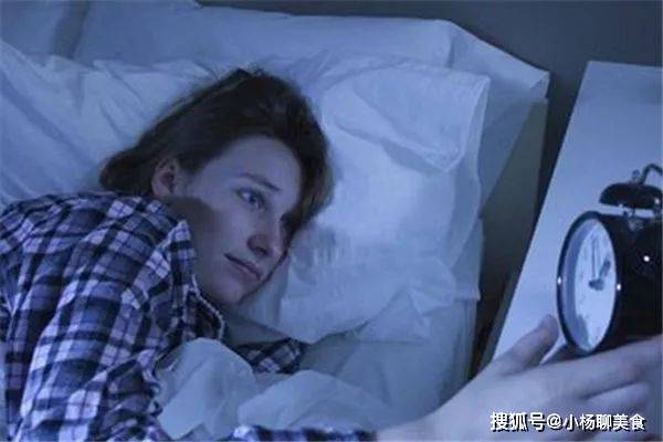 能量|我们给你最好的选择睡觉之前肚子饿怎么办?吃还是不吃?不纠结
