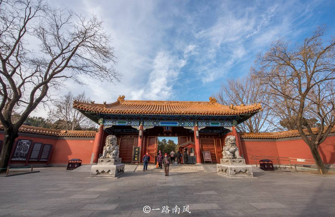 北京第一名山，高度仅42.6米，却是欣赏故宫全景的最佳处_景山