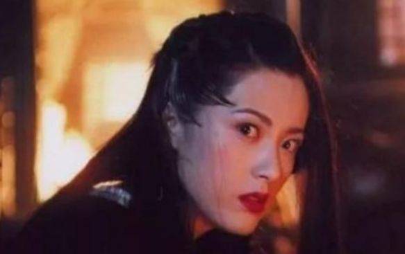 曾力压章子怡，三任男友都是影帝，她单身却火