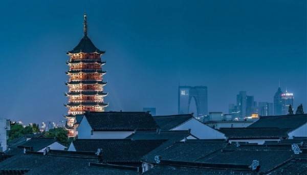 苏州GDP是否包括昆山张家港_苏州张家港刘小鹏(2)