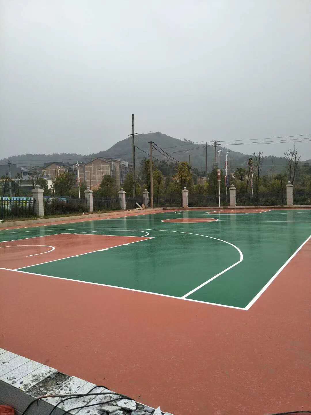 上海-室外硅pu篮球场完工