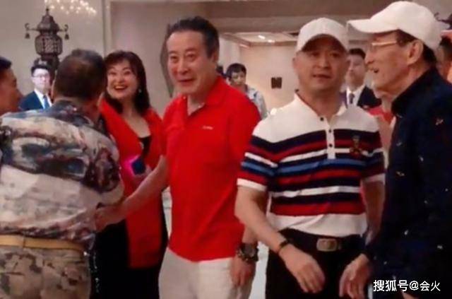 &quot|原创反派演员大聚会，“丁义珍”也在，身后王璐瑶被指一双眼迷倒全国