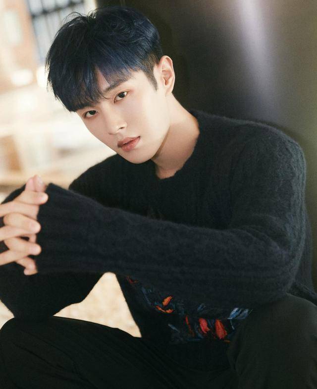 人缘|原创被拍到恋情就分手，在节目中发言引争议，他的路人缘无法挽回