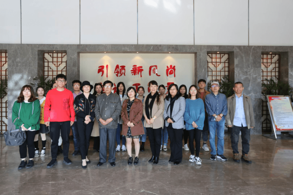 张家港市评弹团考察学习