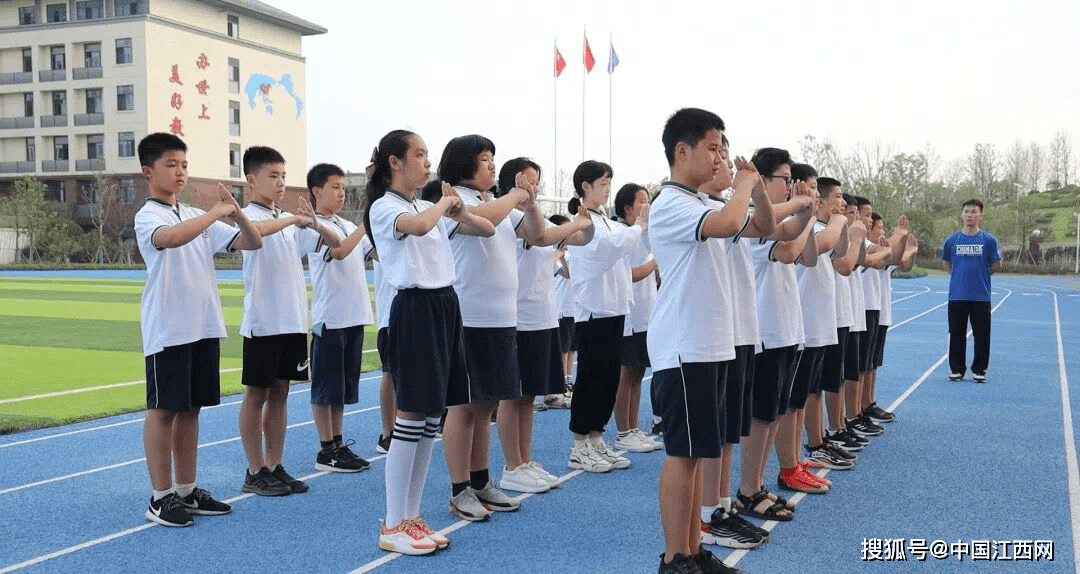 教职工|赶紧报名！江西师大附属外国语学校招聘24名教师 年薪可达35万