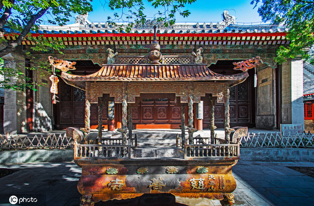 京郊罕见佛,道两家共进一堂殿宇—石景山慈善寺