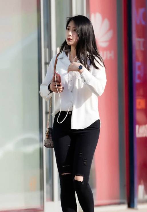 衬衫|潮人私藏的衬衫：叫“左长右短”，20几块就能买到，偷偷显腿长