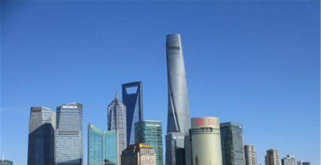 中国第一高楼632米高耸入云花费148亿建造拥有世界最快电梯