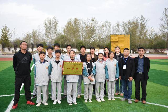 灌南县实验中学荣获连云港市第九届中小学素质教育实践活动一等奖