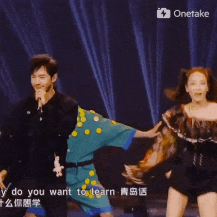 晚会照妖镜:黄晓明暴瘦 姚晨腰粗,王鸥美瞳忒诡异