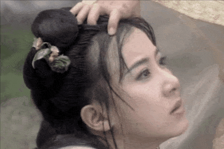 阿娇|阿娇前夫赖弘国不仅仍住在两人婚房中,还闹起了艳照门余震...