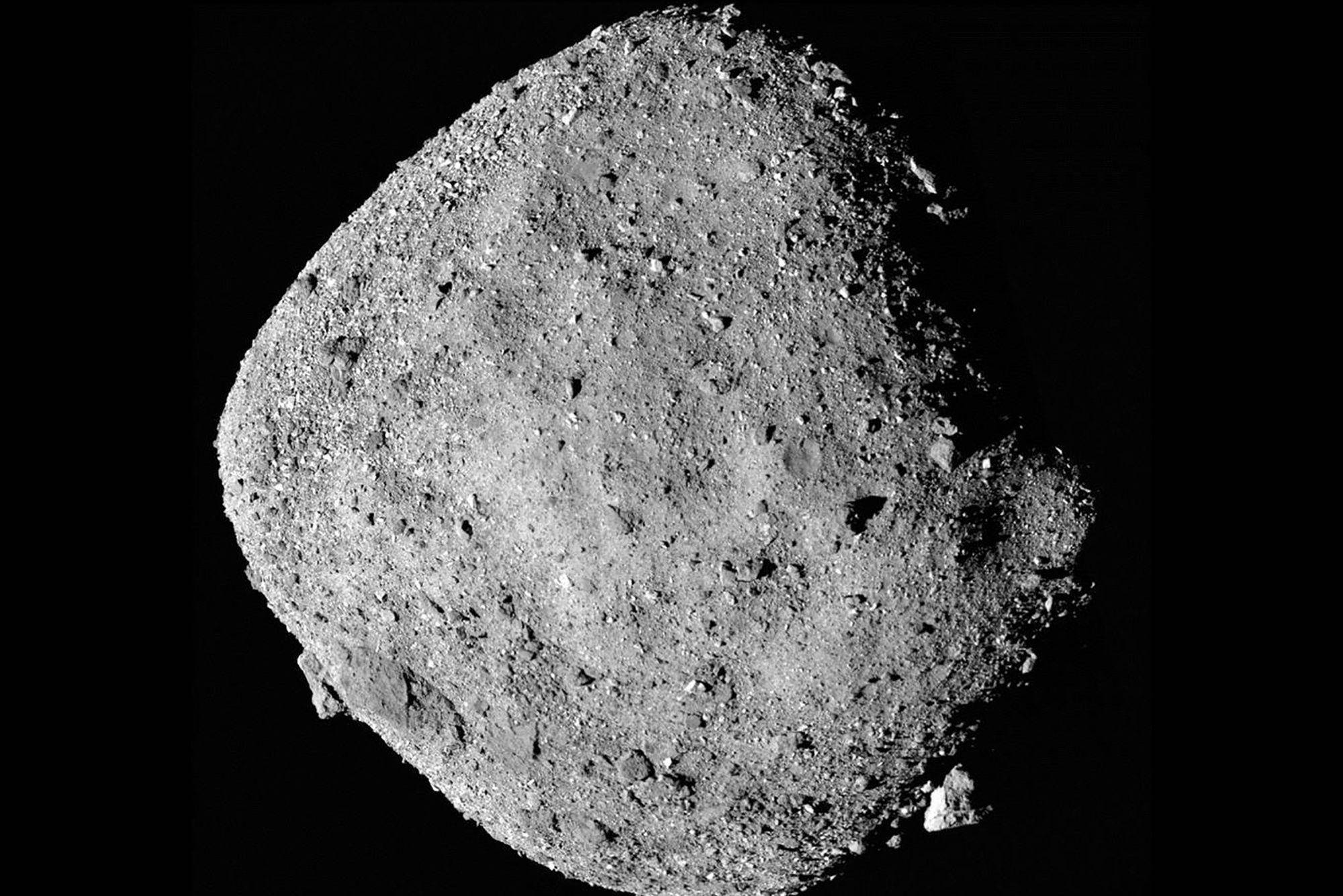 日本和美国接连在小行星挖土,我们何时去?天问二号上演技术奇袭