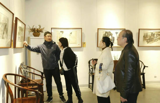 中国水墨画院青年画院小品展暨青年画院艺术交流中心揭牌仪式在京举行